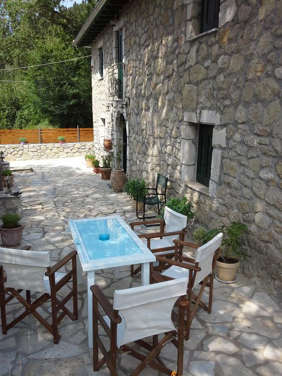 Gianna'S Villa Alexandros Exterior photo
